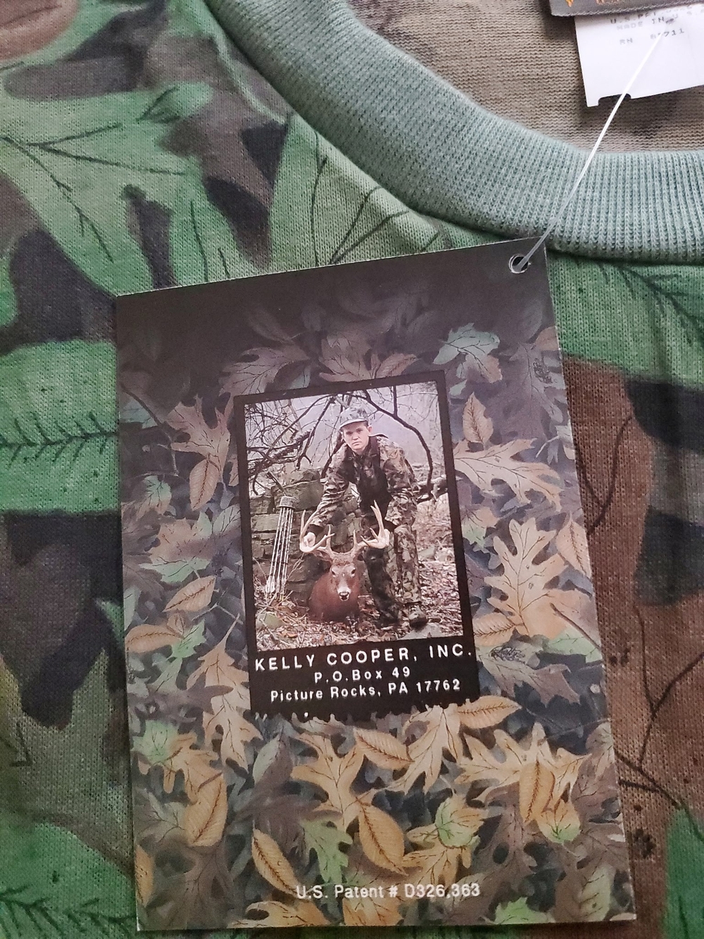 Vintage ! Kelly Cooper Tru-Leaf Camo. XL Long  Sleeve Shirt. NWT.